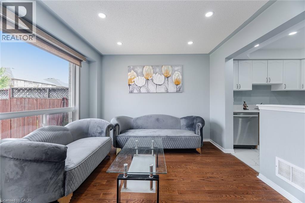 4 Vauxhall Crescent, Brampton, Ontario  L7A 3A3 - Photo 18 - 40780308