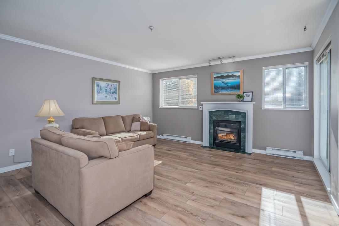 203 13733 74 Avenue, Surrey, British Columbia  V3W 1B8 - Photo 3 - R3059735