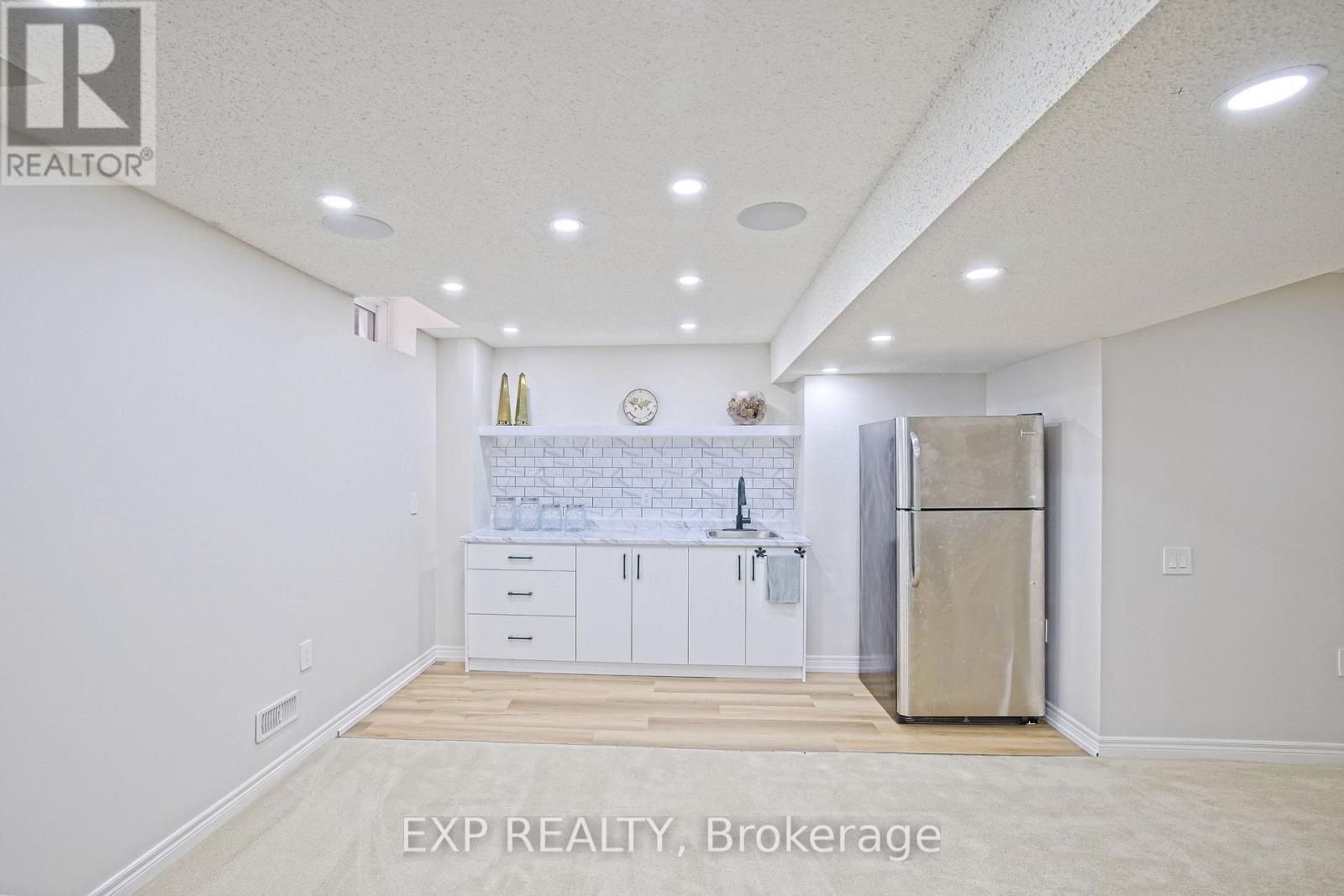 520 Dougall Avenue E, Caledon, Ontario  L7C 3Y8 - Photo 27 - W12469625
