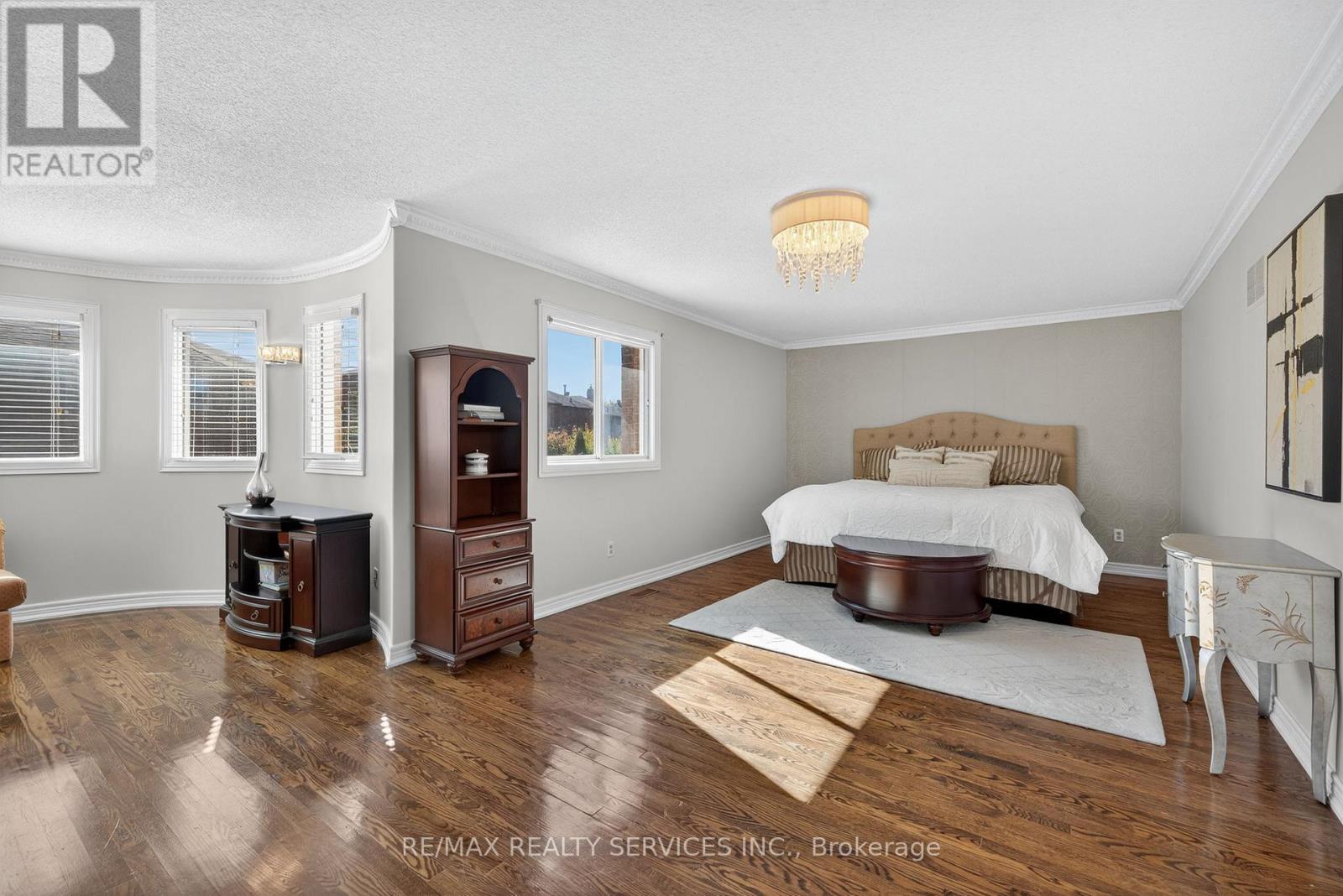 124 Royal Valley Drive, Caledon, Ontario  L7C 1A5 - Photo 28 - W12469629