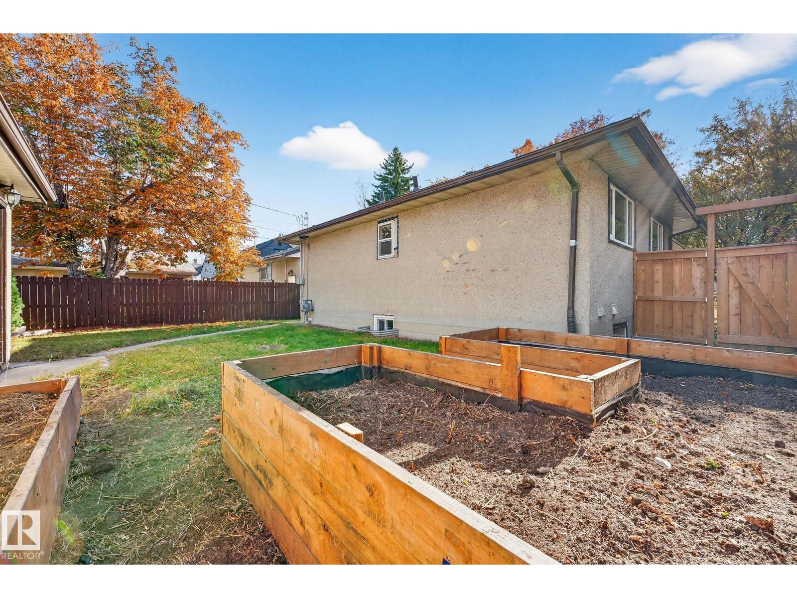 13932 117 Av Nw, Edmonton, Alberta  T5M 3J4 - Photo 38 - E4462630