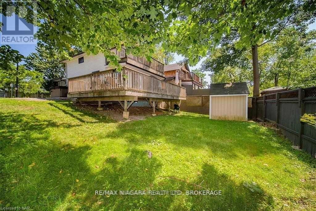 248 Lincoln Road W, Fort Erie, Ontario  L0S 1B0 - Photo 19 - X12469642