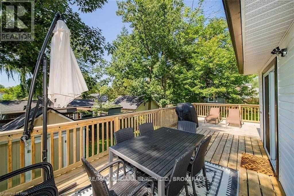 248 Lincoln Road W, Fort Erie, Ontario  L0S 1B0 - Photo 22 - X12469642