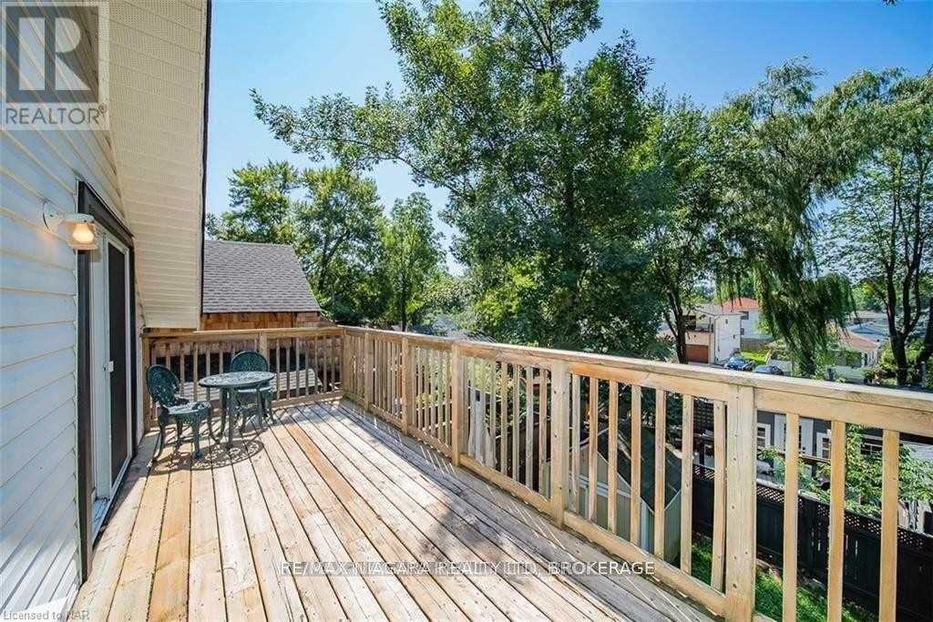 248 Lincoln Road W, Fort Erie, Ontario  L0S 1B0 - Photo 24 - X12469642