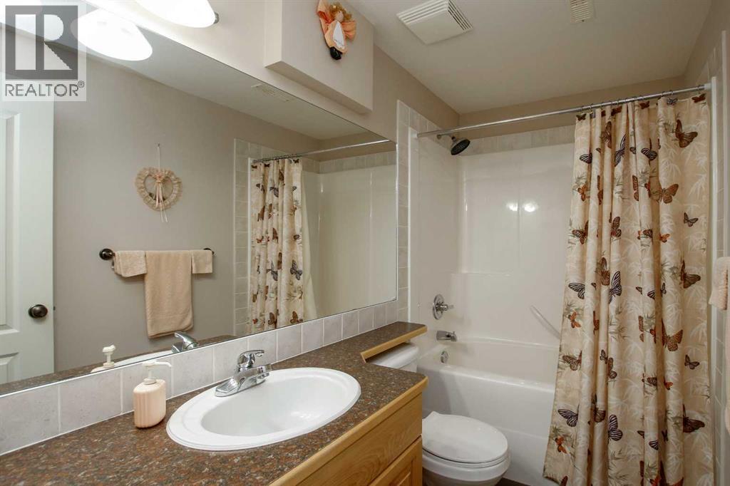 49, 173 Austin Drive, Red Deer, Alberta  T4R 3J3 - Photo 32 - A2248169