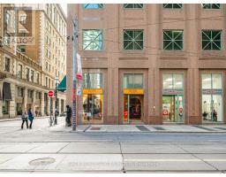 11 KING STREET E, Toronto, Ontario
