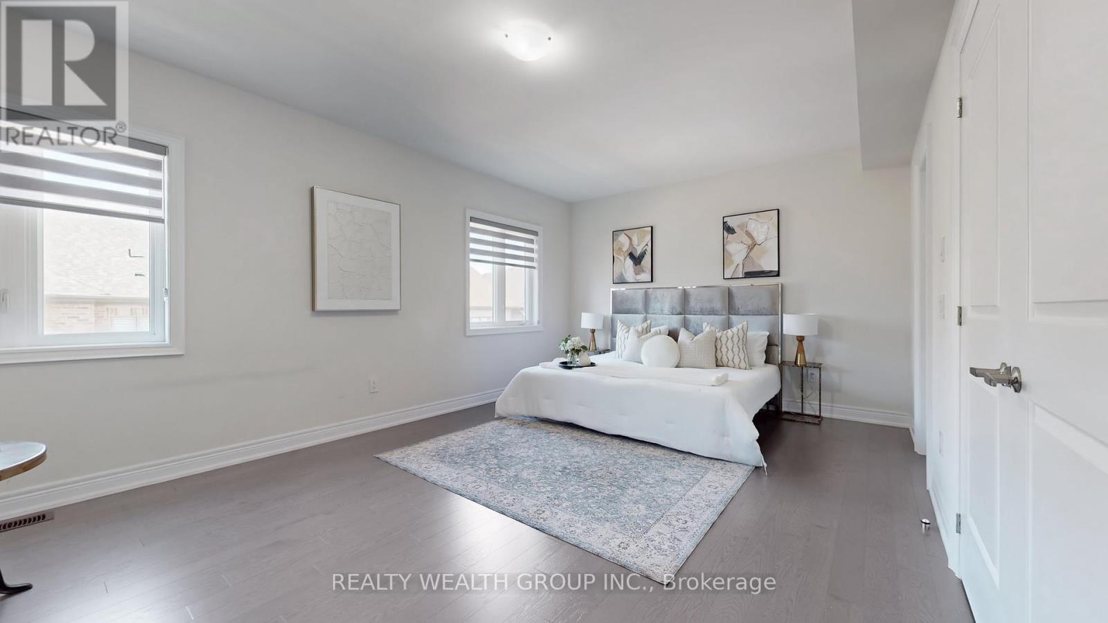 2421 Irene Crescent, Oakville, Ontario  L6H 7C5 - Photo 19 - W12469422