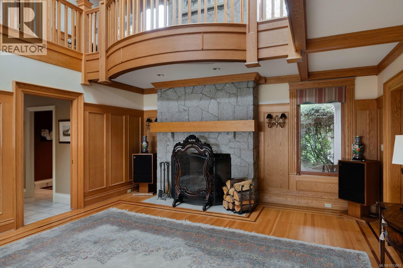 1580 Beach Dr, Oak Bay, British Columbia  V8R 6H8 - Photo 19 - 1013803