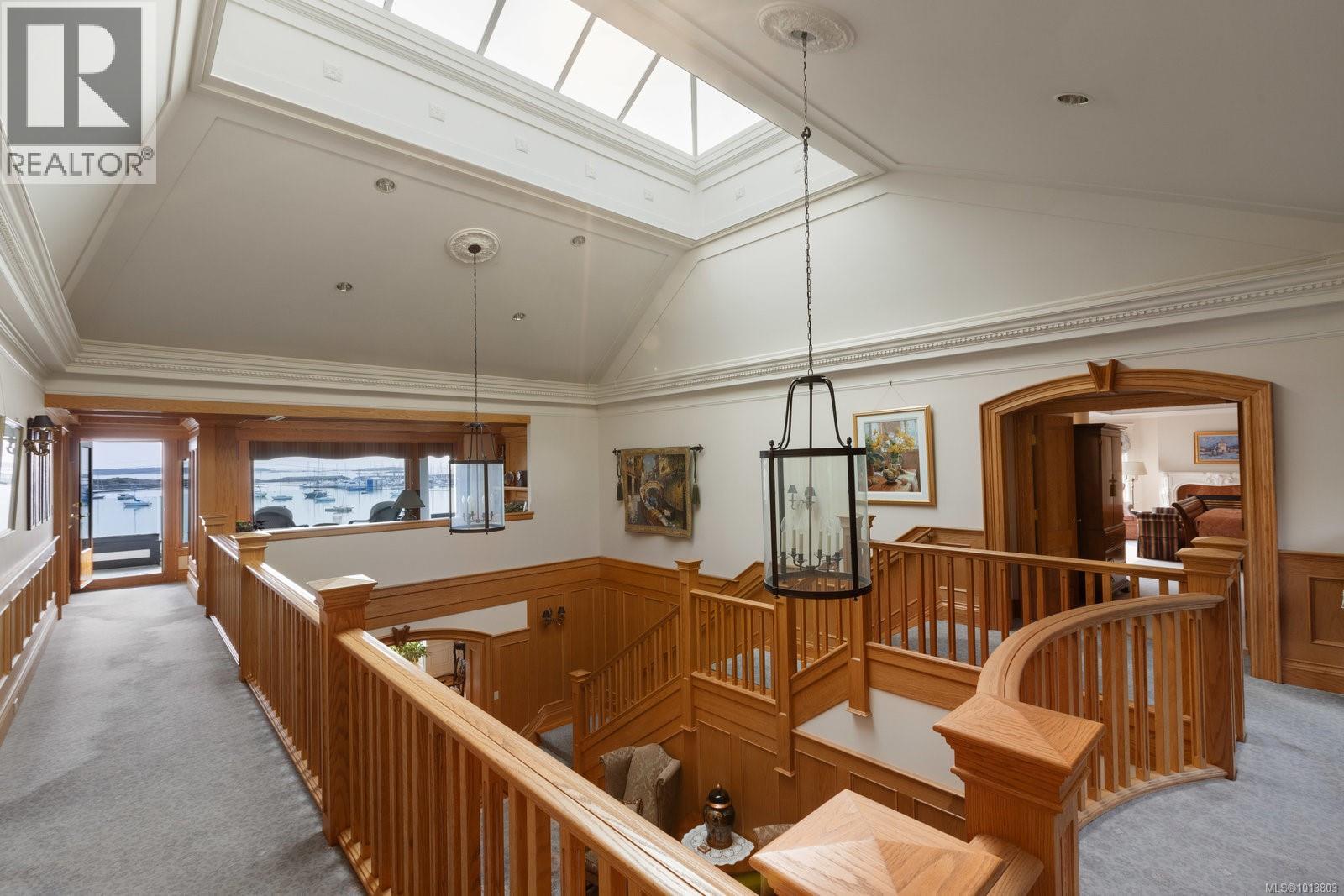 1580 Beach Dr, Oak Bay, British Columbia  V8R 6H8 - Photo 42 - 1013803