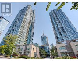 2102 - 15 FORT YORK BOULEVARD, Toronto, Ontario