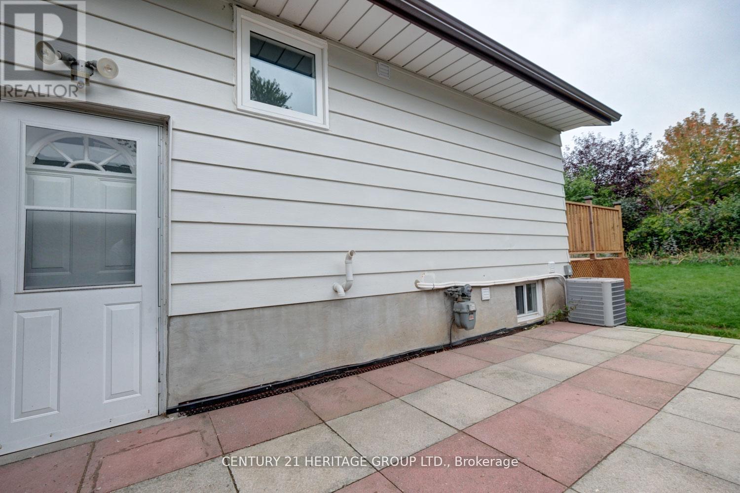 43 Howell Square, Toronto, Ontario  M1B 1C3 - Photo 43 - E12467720