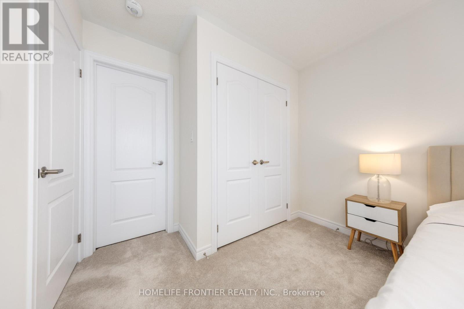 29 Bellflower Lane, Richmond Hill, Ontario  L4E 0E4 - Photo 21 - N12469646
