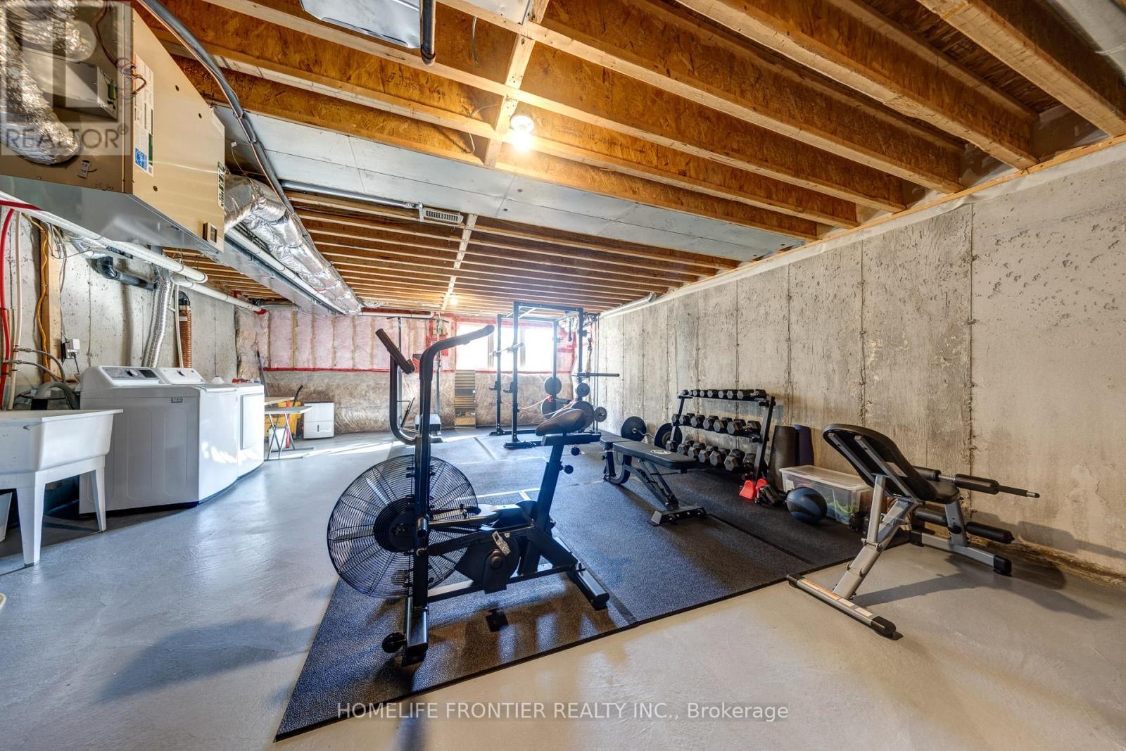 29 Bellflower Lane, Richmond Hill, Ontario  L4E 0E4 - Photo 30 - N12469646