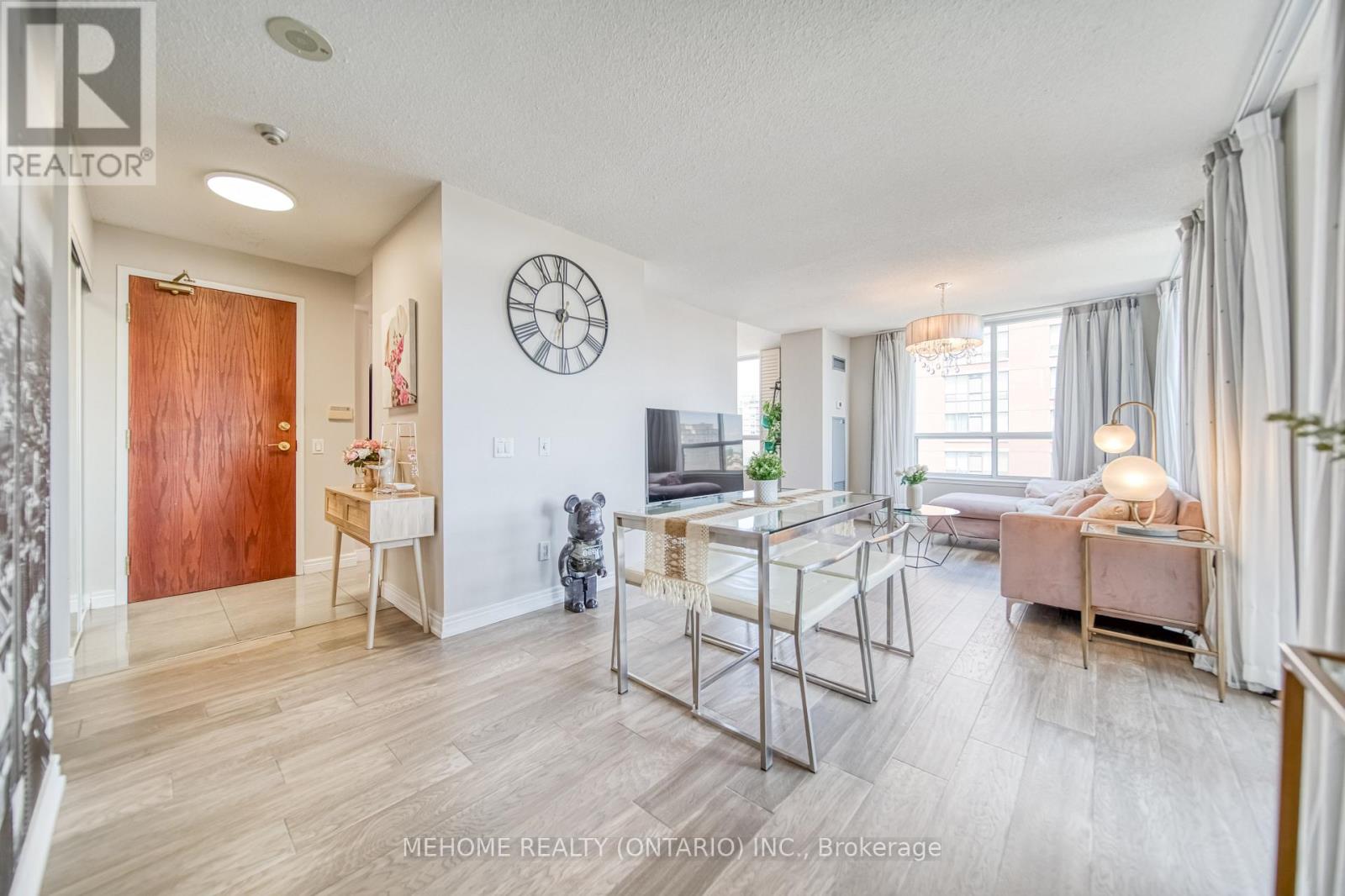 610 - 25 Times Avenue, Markham, Ontario  L3T 7X5 - Photo 3 - N12469662