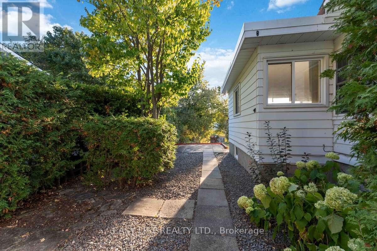 1290 St. Jean Street, Ottawa, Ontario  K1C 1N6 - Photo 23 - X12456772