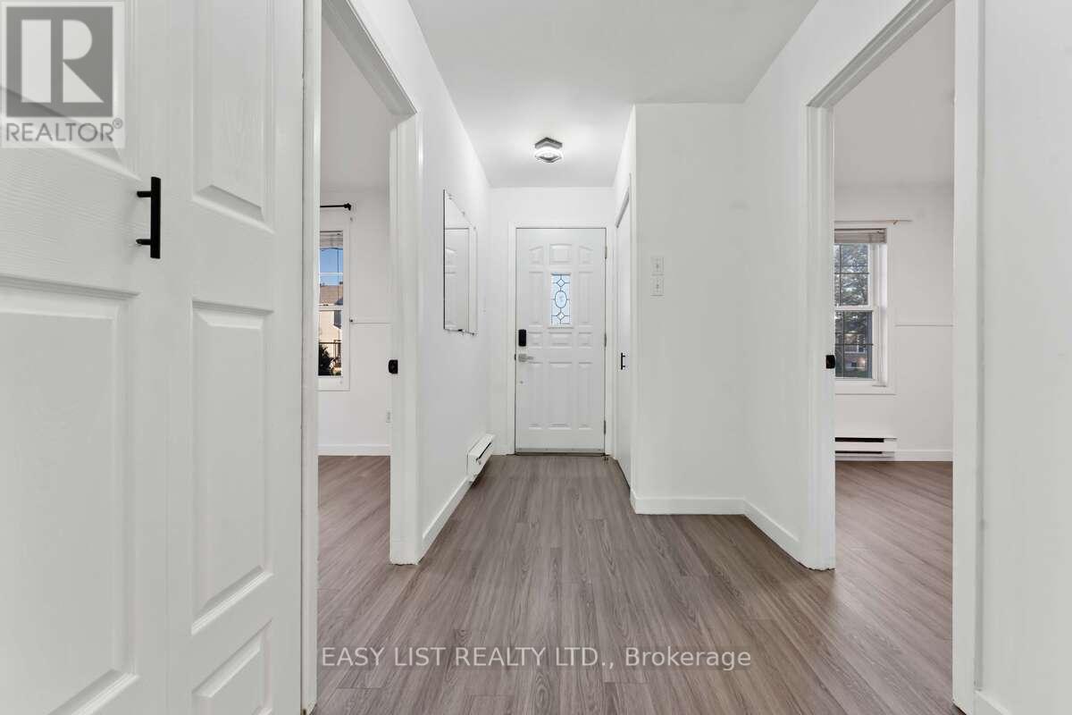 1290 St. Jean Street, Ottawa, Ontario  K1C 1N6 - Photo 12 - X12456772