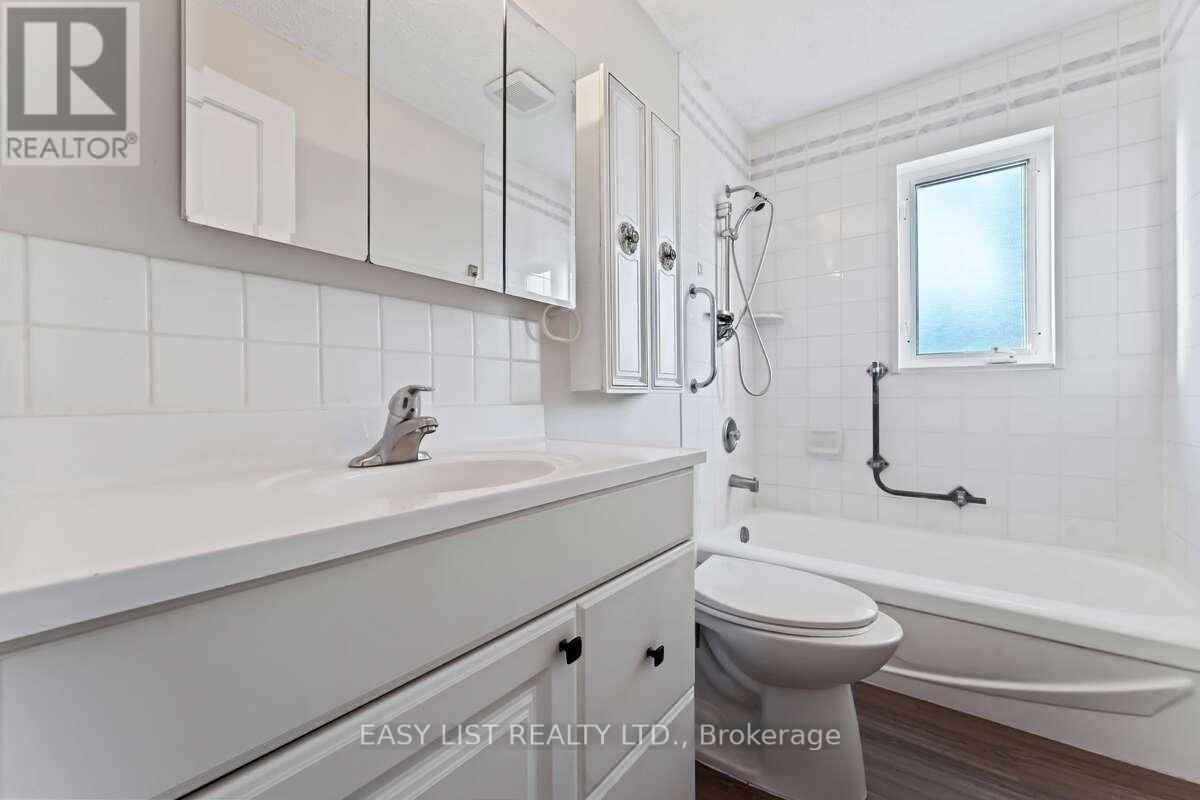 1290 St. Jean Street, Ottawa, Ontario  K1C 1N6 - Photo 17 - X12456772