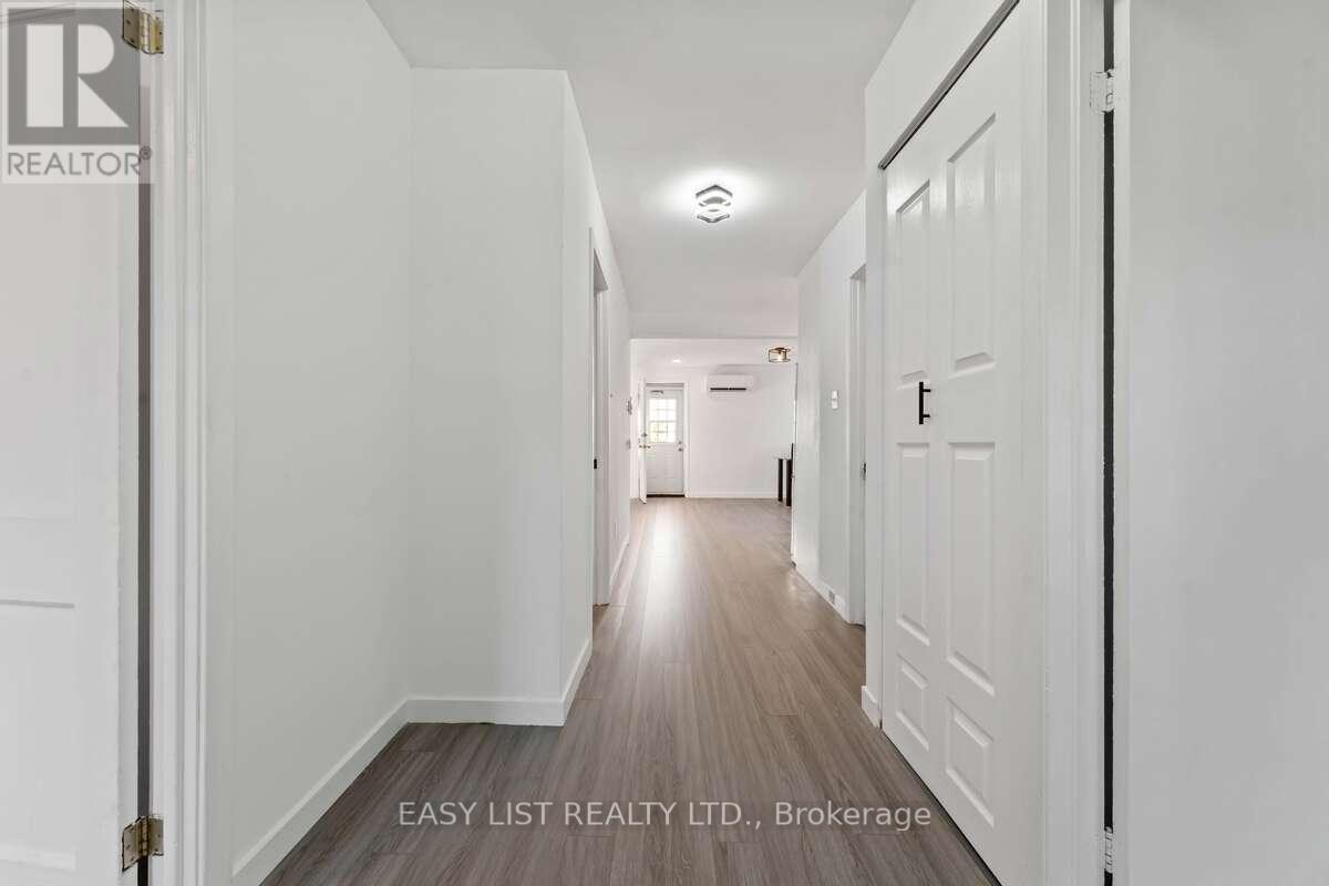 1290 St. Jean Street, Ottawa, Ontario  K1C 1N6 - Photo 3 - X12456772