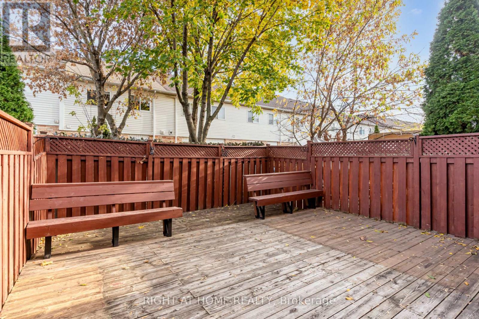 4398 Fairview Street, Burlington, Ontario  L7L 6S8 - Photo 41 - W12469631