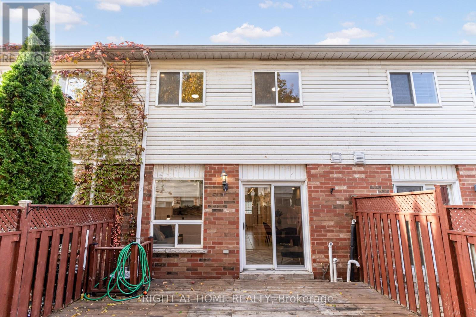 4398 Fairview Street, Burlington, Ontario  L7L 6S8 - Photo 45 - W12469631