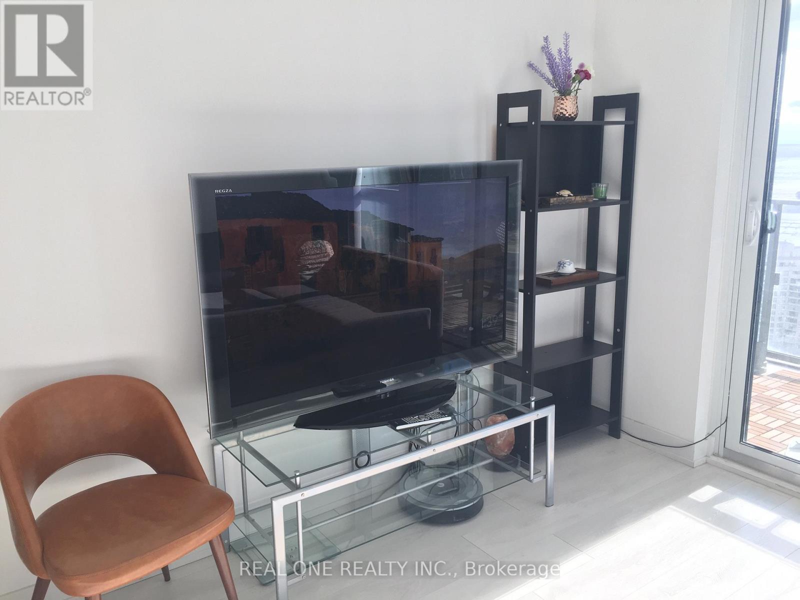 3203 - 2200 Lake Shore Boulevard W, Toronto, Ontario  M8V 1A4 - Photo 4 - W12469643