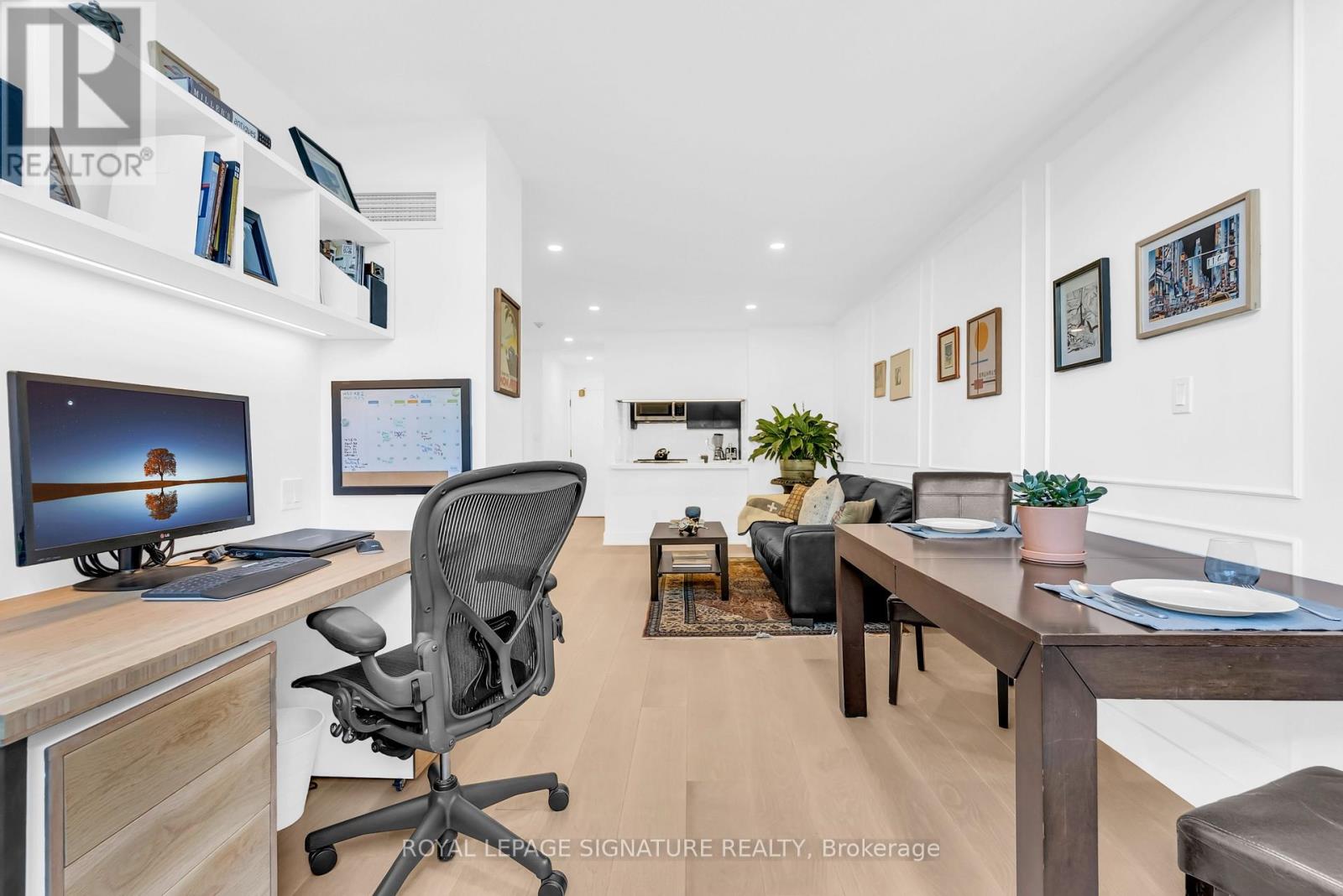155 - 24 Southport Street, Toronto, Ontario  M6S 4Z1 - Photo 13 - W12469653