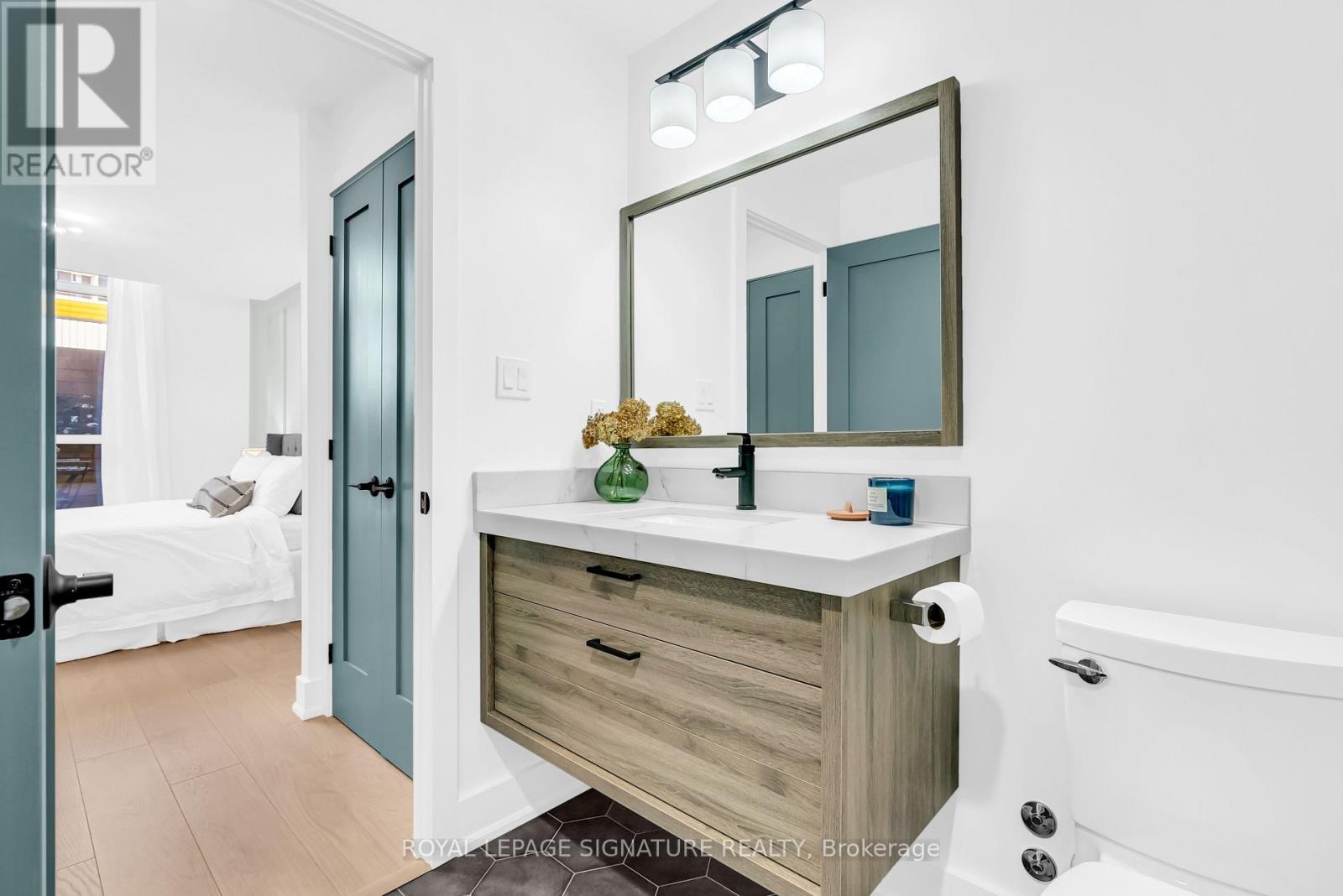 155 - 24 Southport Street, Toronto, Ontario  M6S 4Z1 - Photo 25 - W12469653