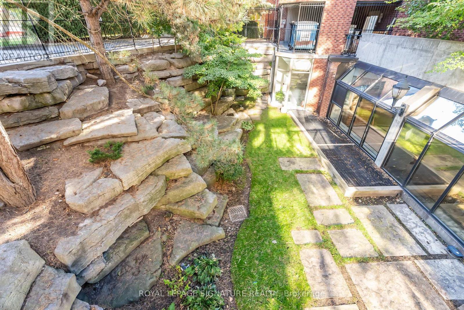 155 - 24 Southport Street, Toronto, Ontario  M6S 4Z1 - Photo 48 - W12469653
