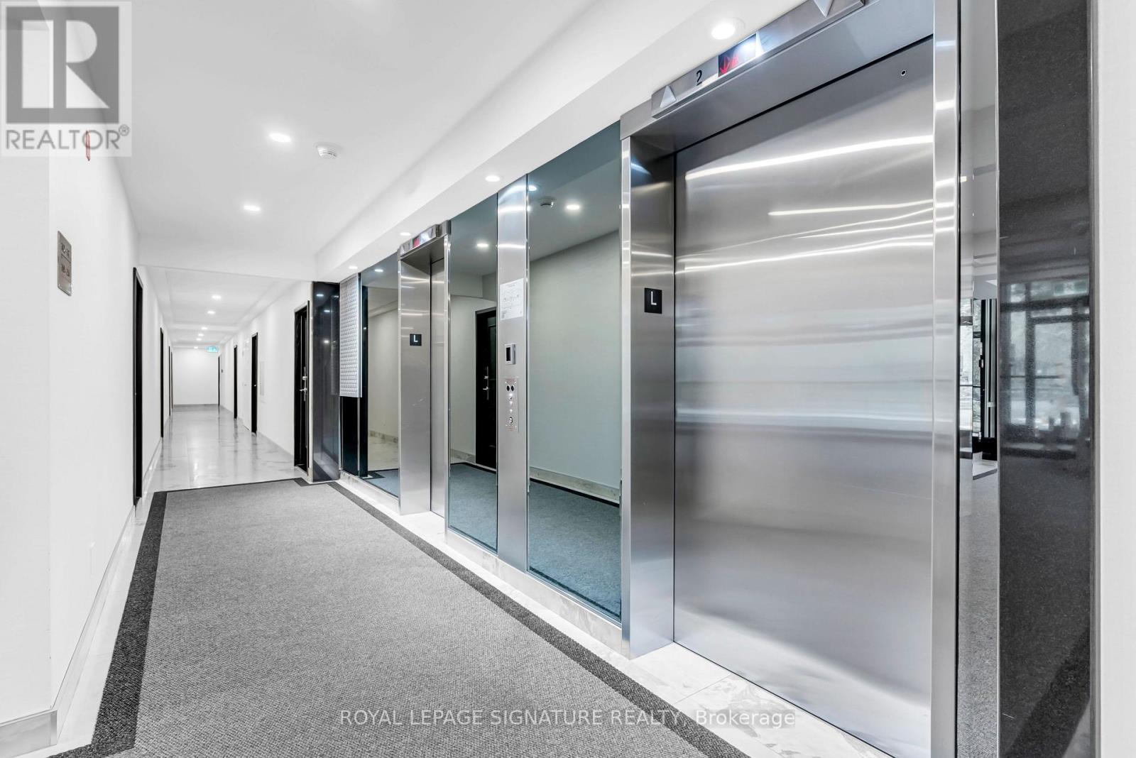 155 - 24 Southport Street, Toronto, Ontario  M6S 4Z1 - Photo 6 - W12469653