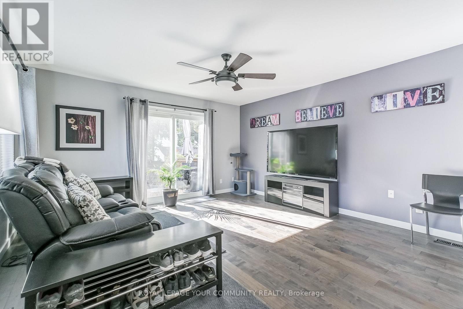 93 Gair Drive, Toronto, Ontario  M8W 4P9 - Photo 24 - W12469667