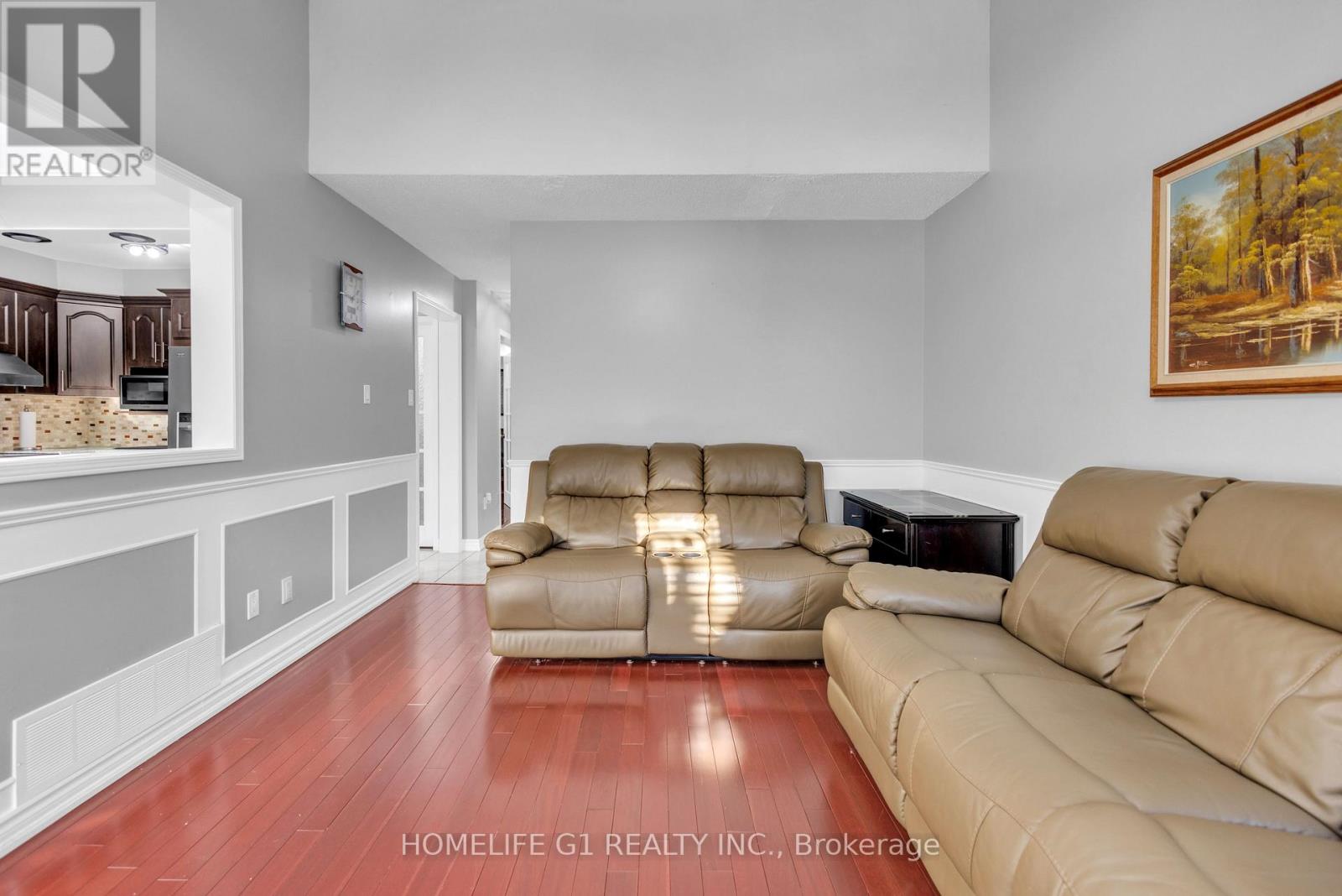 51 Rocky Mountain Crescent, Brampton, Ontario  L6R 1E7 - Photo 16 - W12469670