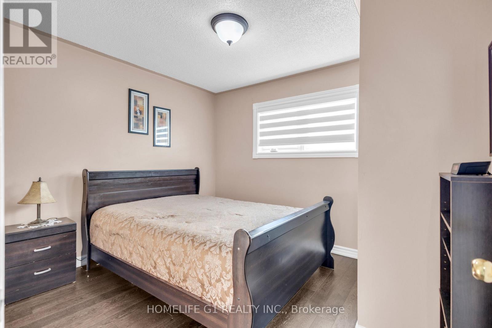 51 Rocky Mountain Crescent, Brampton, Ontario  L6R 1E7 - Photo 22 - W12469670