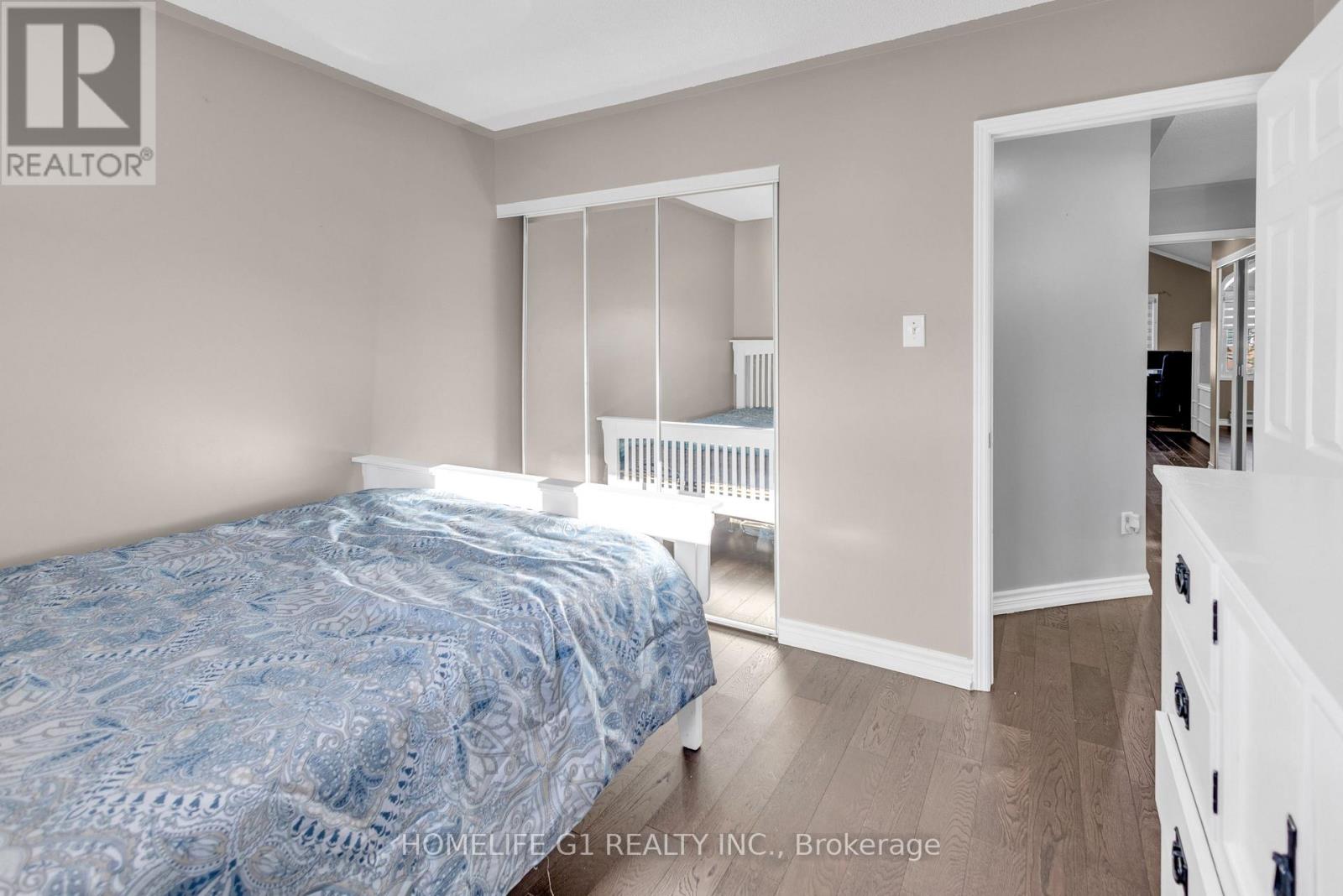 51 Rocky Mountain Crescent, Brampton, Ontario  L6R 1E7 - Photo 25 - W12469670