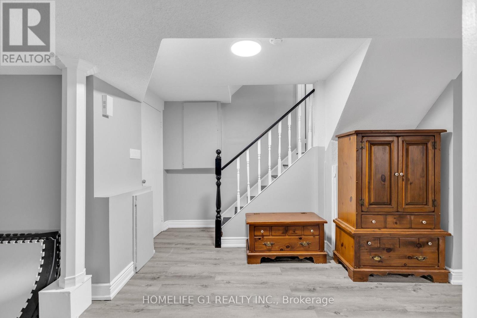 51 Rocky Mountain Crescent, Brampton, Ontario  L6R 1E7 - Photo 34 - W12469670