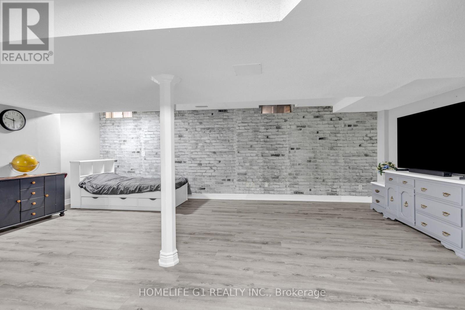 51 Rocky Mountain Crescent, Brampton, Ontario  L6R 1E7 - Photo 35 - W12469670