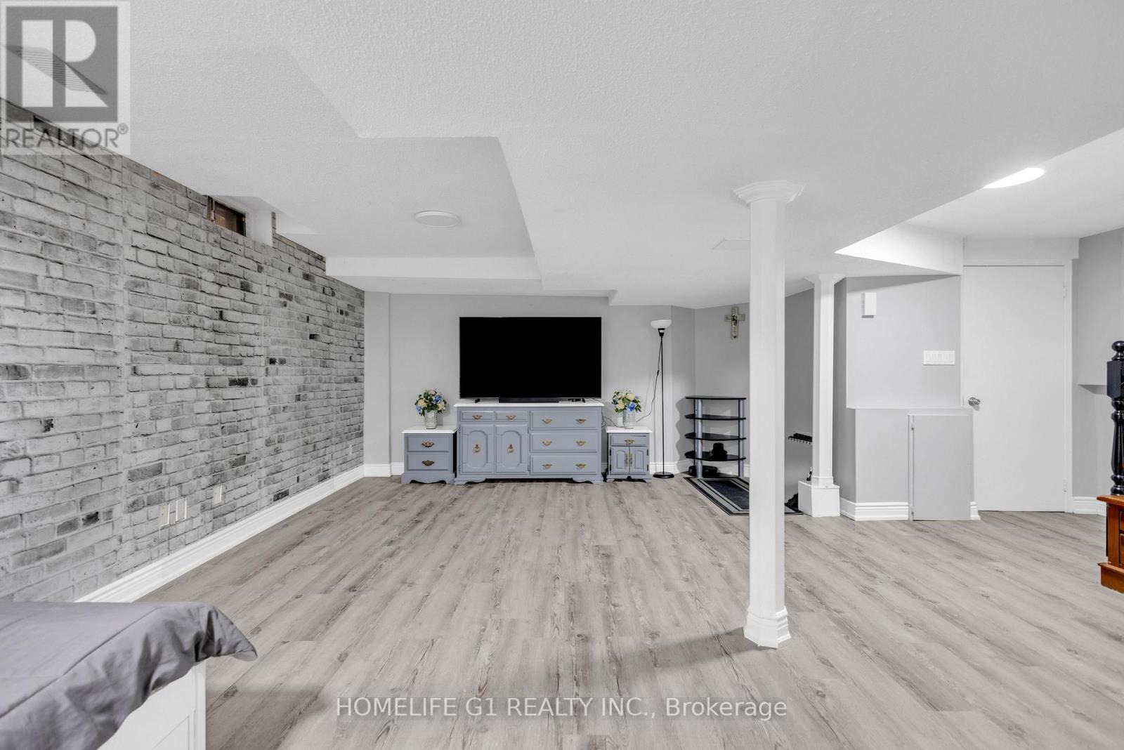51 Rocky Mountain Crescent, Brampton, Ontario  L6R 1E7 - Photo 36 - W12469670