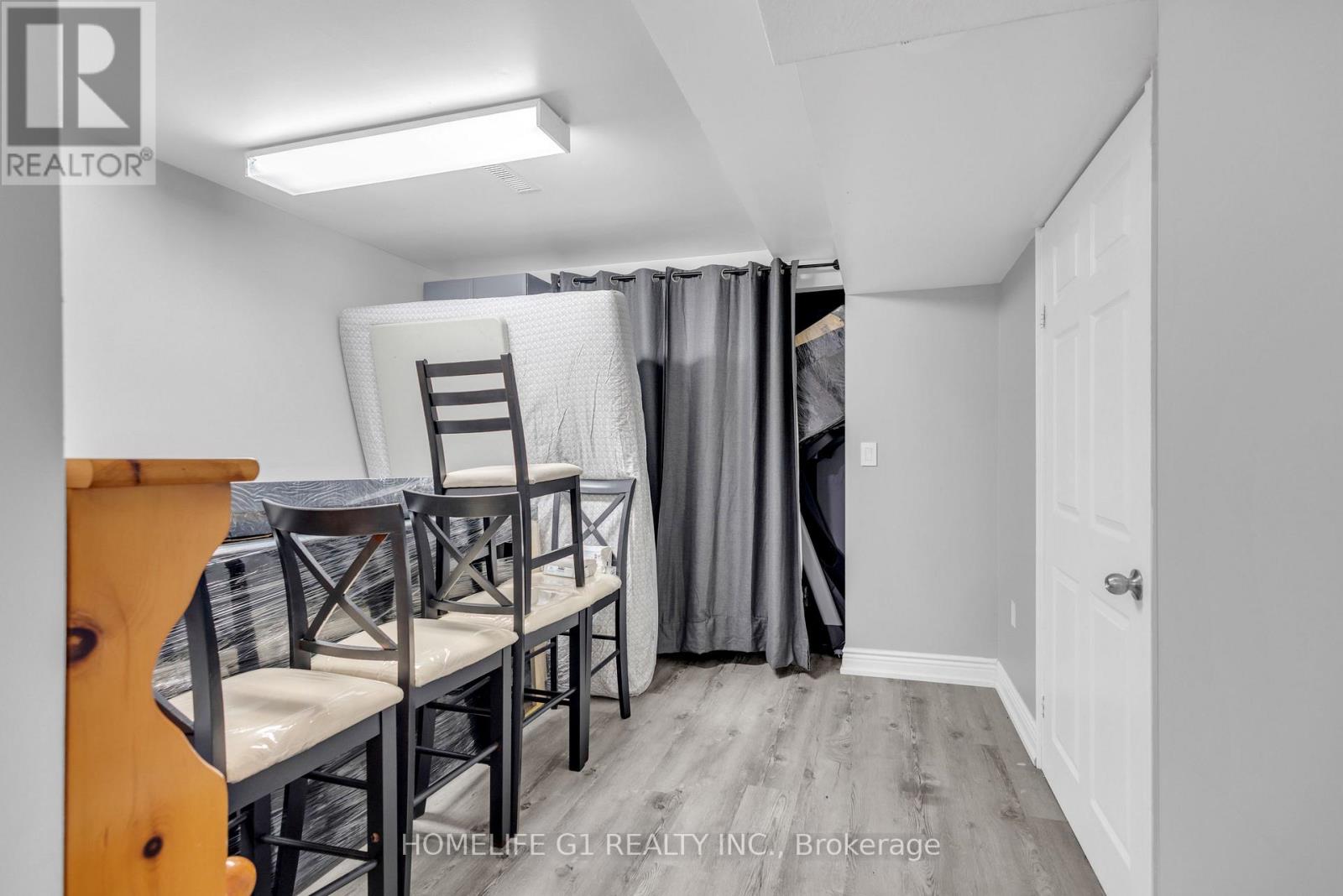 51 Rocky Mountain Crescent, Brampton, Ontario  L6R 1E7 - Photo 39 - W12469670