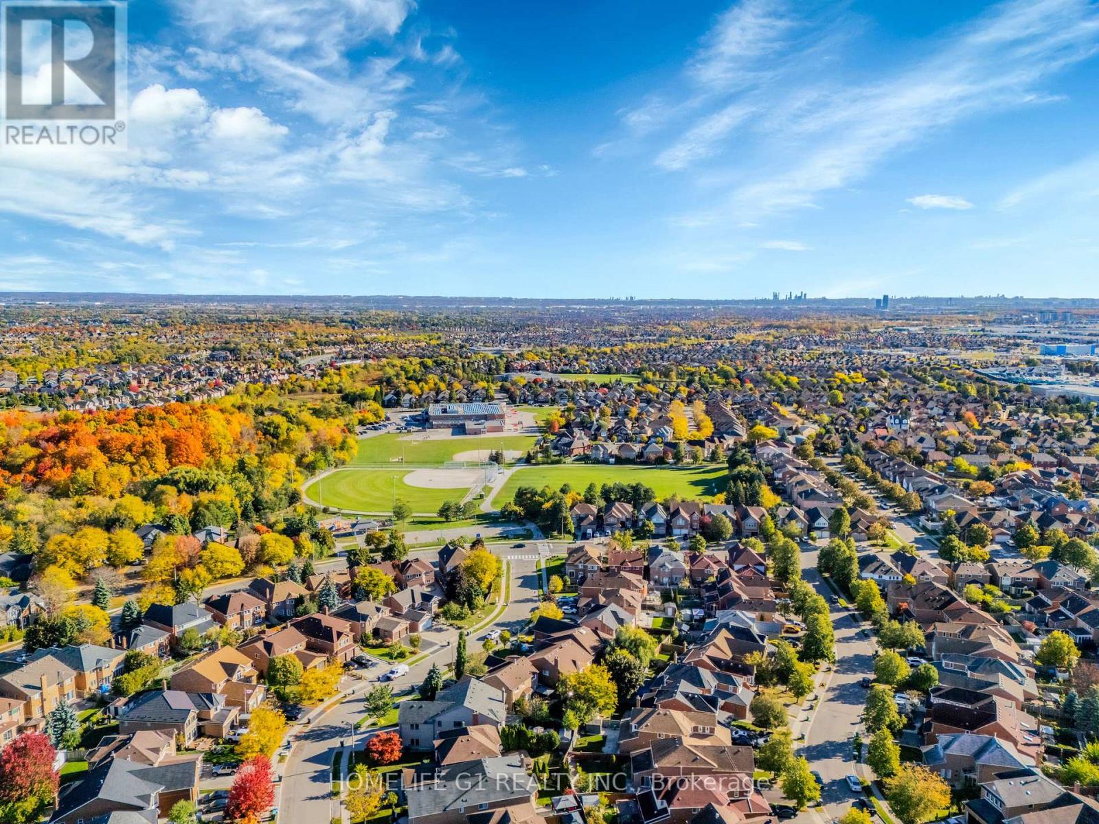 51 Rocky Mountain Crescent, Brampton, Ontario  L6R 1E7 - Photo 46 - W12469670