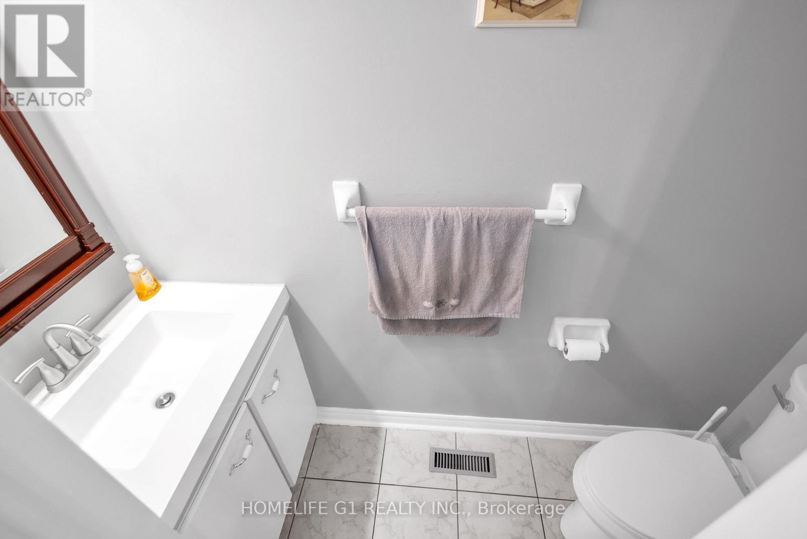 51 Rocky Mountain Crescent, Brampton, Ontario  L6R 1E7 - Photo 50 - W12469670
