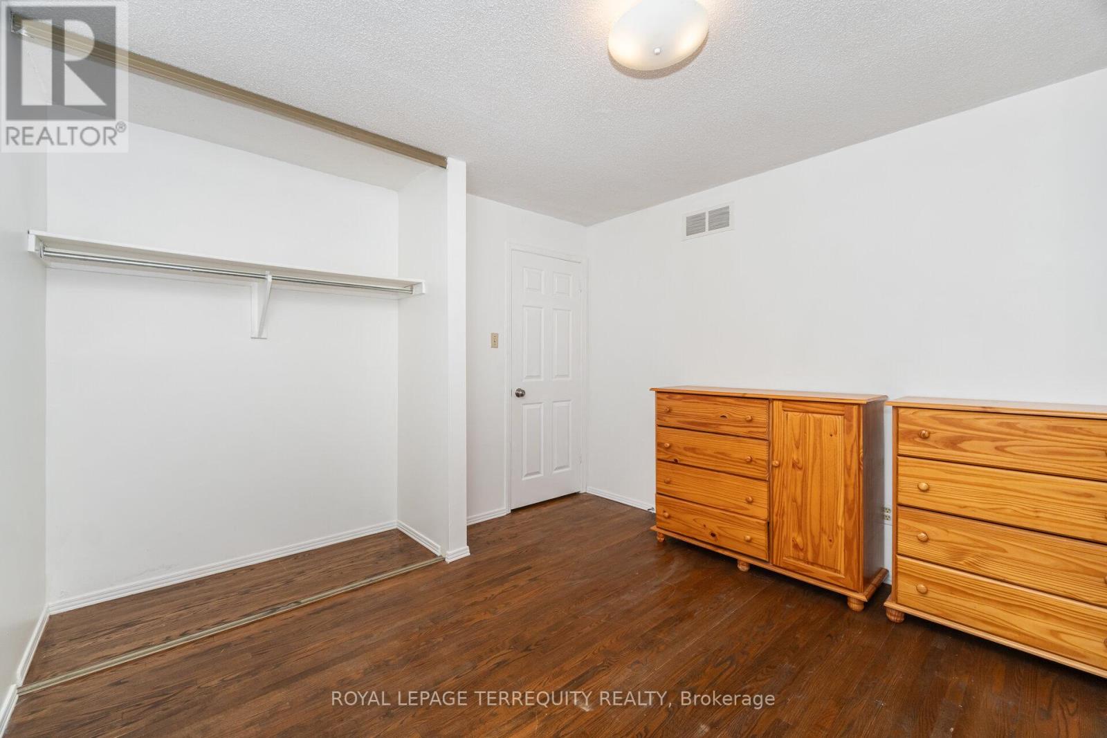 4085 Wheelwright Crescent, Mississauga, Ontario  L5L 2X3 - Photo 31 - W12469673