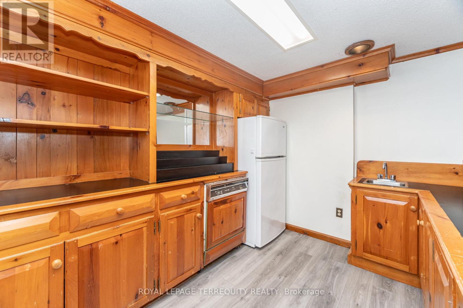 4085 Wheelwright Crescent, Mississauga, Ontario  L5L 2X3 - Photo 38 - W12469673