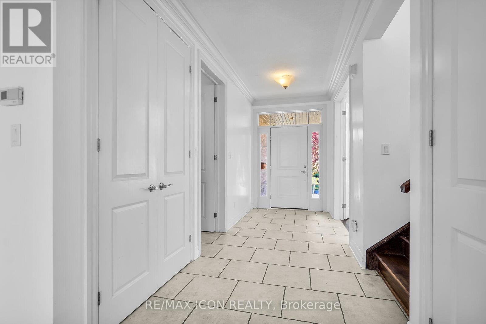 1734 Tigerlily Road, London South, Ontario  N6K 0A3 - Photo 4 - X12469682