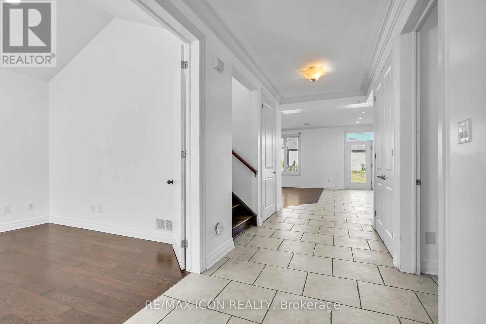 1734 Tigerlily Road, London South, Ontario  N6K 0A3 - Photo 5 - X12469682
