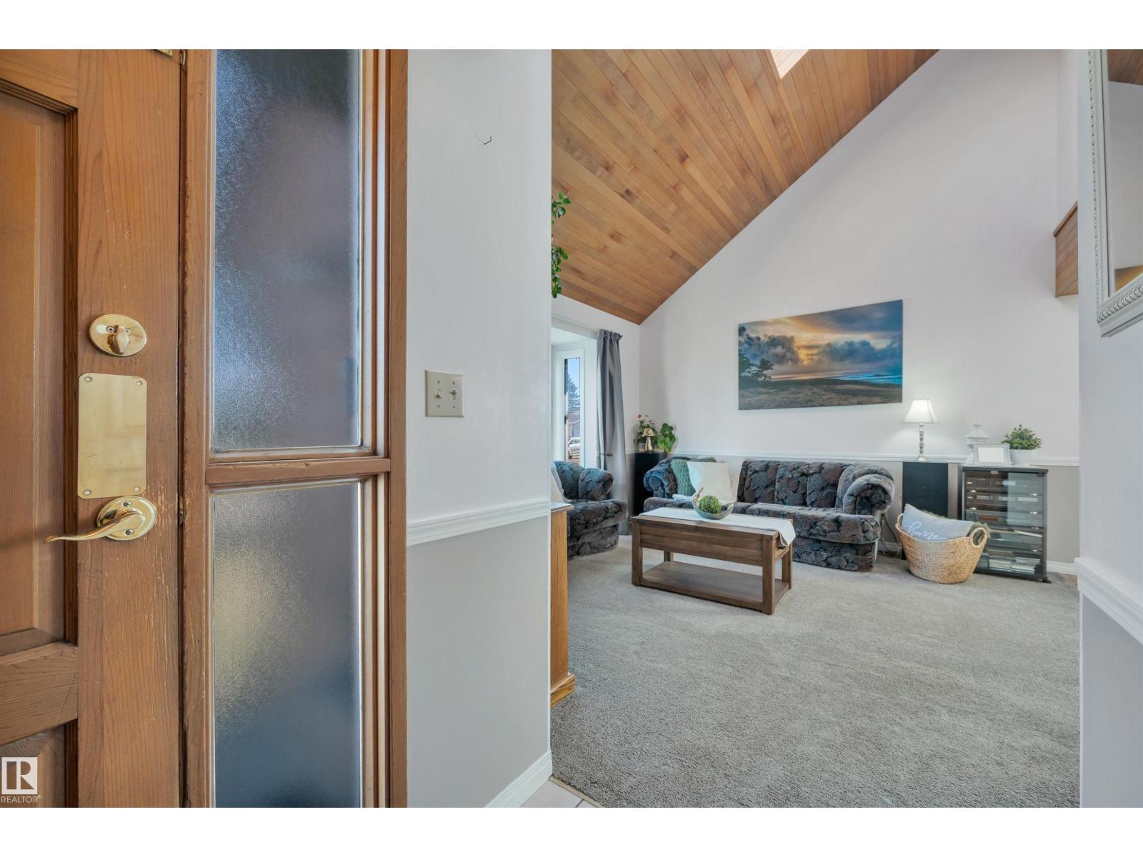 1412 35 St Nw, Edmonton, Alberta  T6L 3E8 - Photo 3 - E4462635