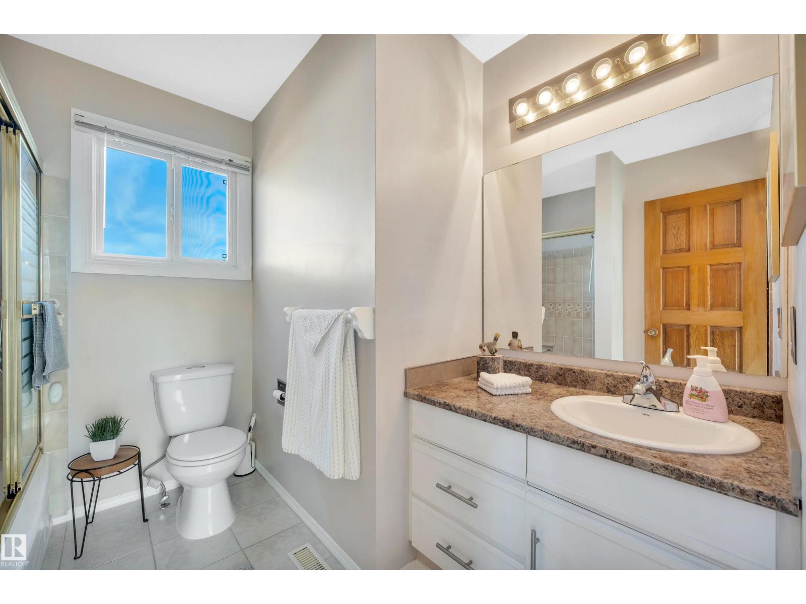 1412 35 St Nw, Edmonton, Alberta  T6L 3E8 - Photo 30 - E4462635