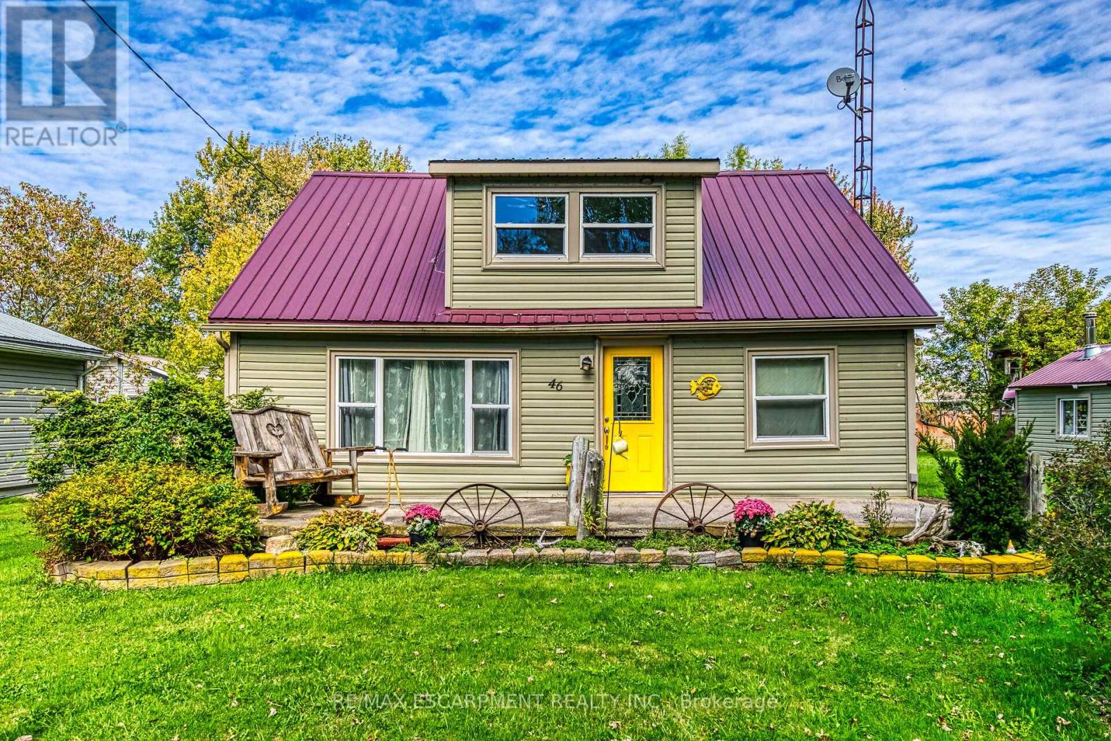 46 Nature Line, Haldimand, Ontario  N0A 1K0 - Photo 3 - X12469661