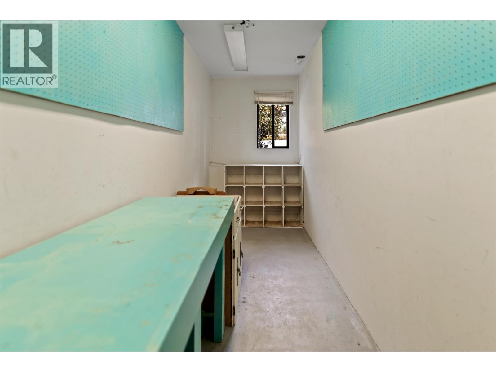 1067 Fircrest Road, Gibsons, British Columbia  V0N 1V4 - Photo 32 - R3059746