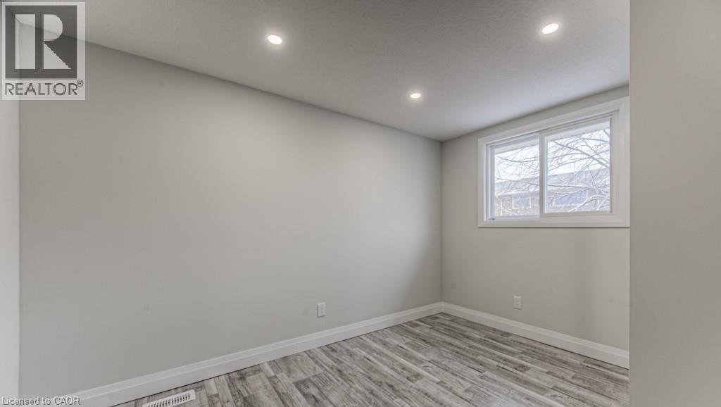 152 Overlea Drive, Kitchener, Ontario  N2M 1T3 - Photo 28 - 40780306