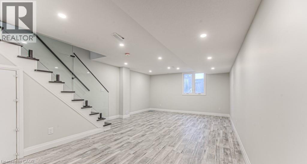 152 Overlea Drive, Kitchener, Ontario  N2M 1T3 - Photo 3 - 40780306