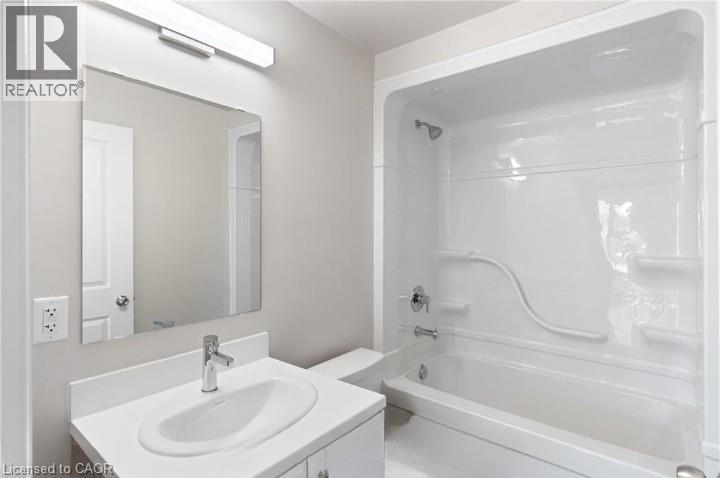 50 Herrick Avenue Unit# 131, St. Catharines, Ontario  L2P 0G3 - Photo 21 - 40779943